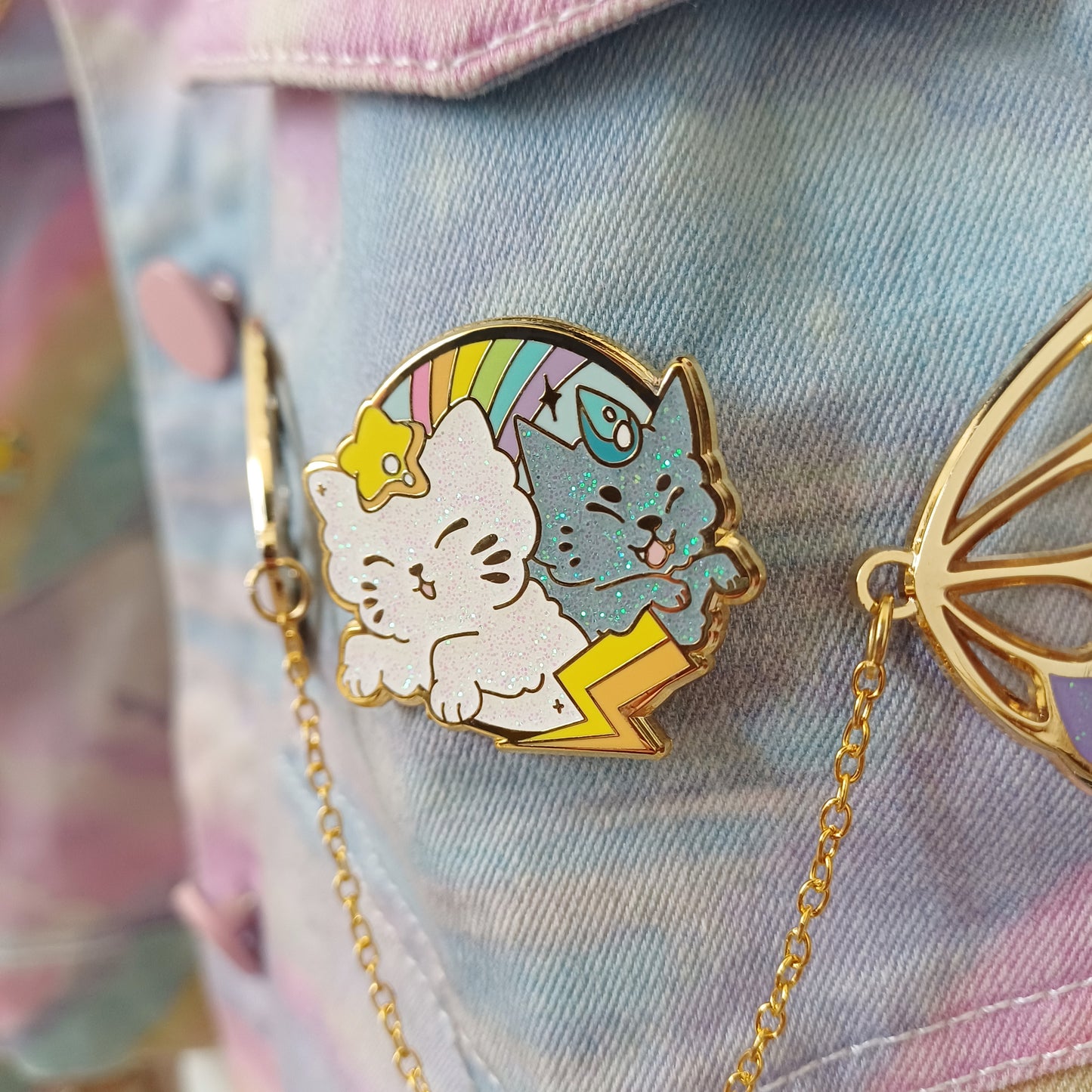 Niji & Raiu | Enamel Pin